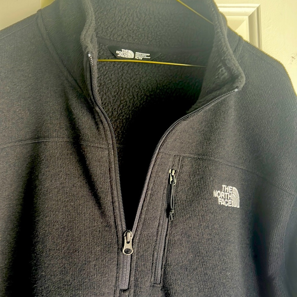 Men’s Pullover sweater